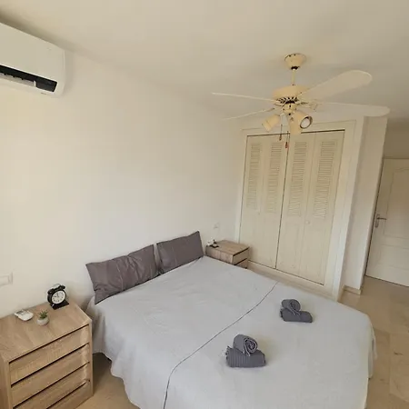 Widok Na Muralla Roja Apartman